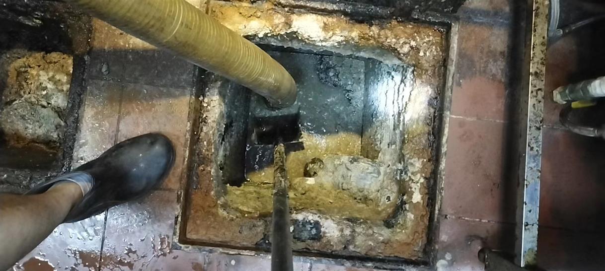 松阳污水池清理一般都有毒气，怎么预防中毒呢？